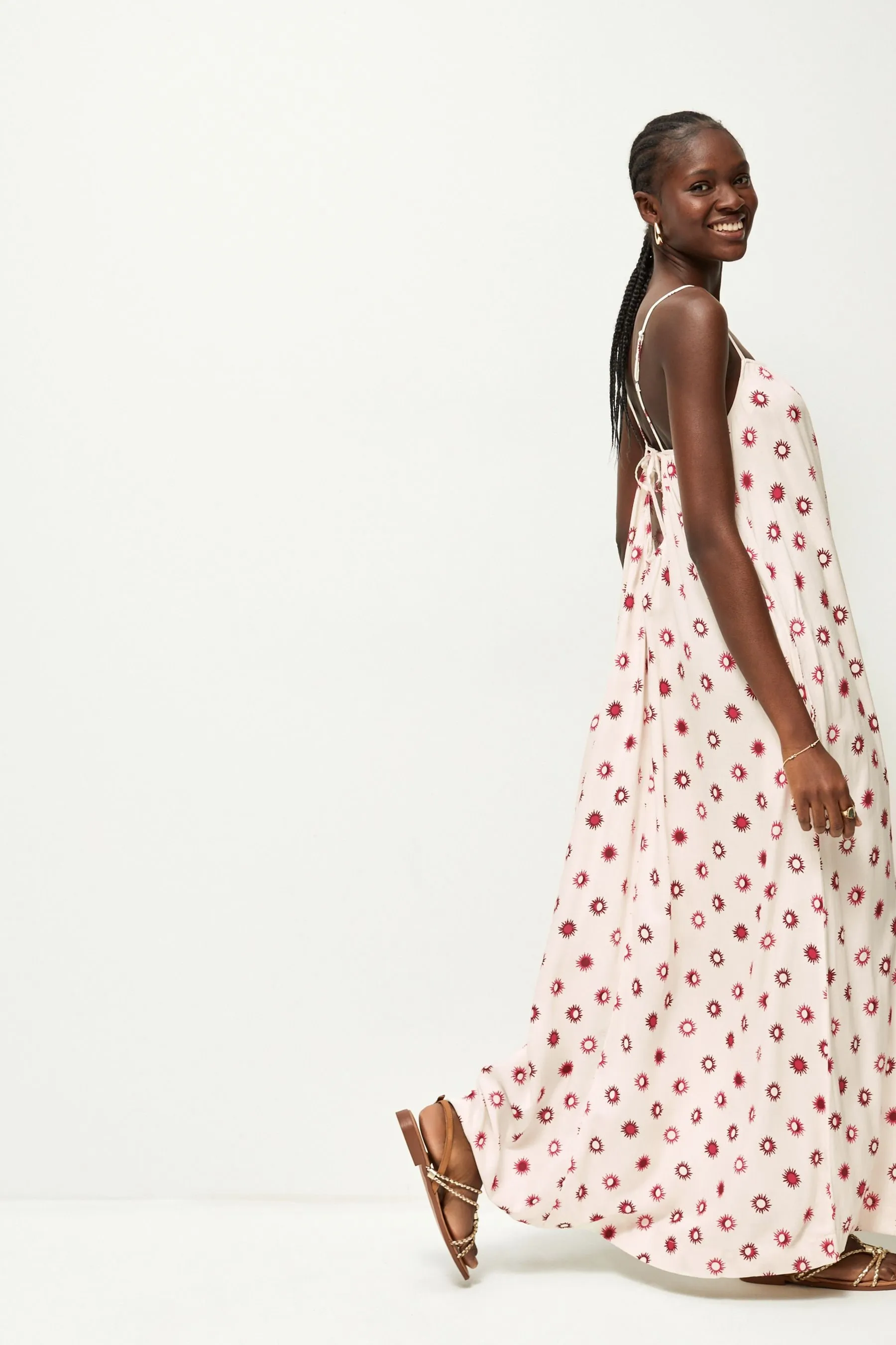 Abito maxi in lino con allacciatura sul retro